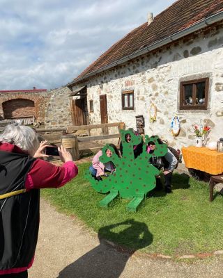 🔥 Pekelné zprávy 🔥 Na vědomost se dává, že v pondělí 25.8.2025 ráno k nám míří plný autobus hříšníků a tak bude přeplněno...