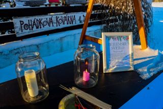 🎄 Poslední adventní víkend je tady ✨ Pokud vám doma ještě chybí dárečky, výzdoba nebo se chcete na chvíli zastavit a...